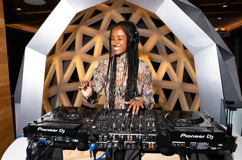 Air Events: Artist Party