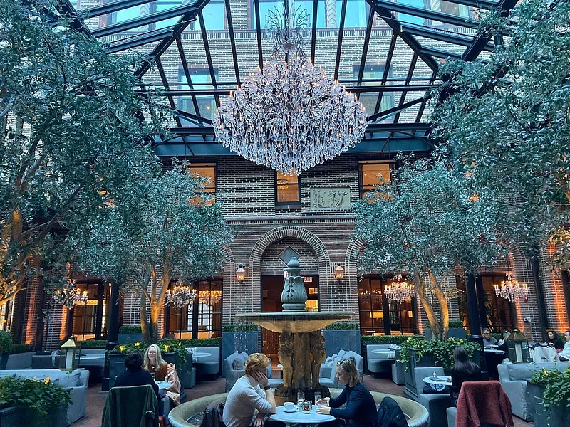 EXPO CHICAGO's 5th Annual Directors Summit Dinner