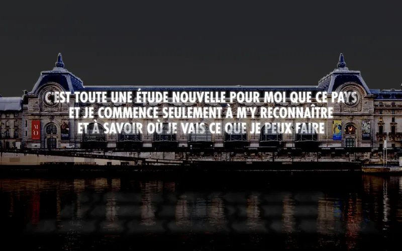 Jenny Holzer: light projections on the Musée d'Orsay façade