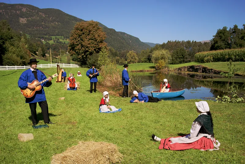 Ragnar Kjartansson: Sunday Without Love